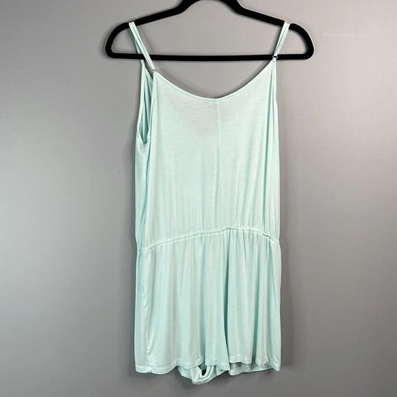FOREVER 21 Sea Green Surplice Shorts Romper Jumpsuit Adj Spaghetti Straps Size S - Picture 7 of 10